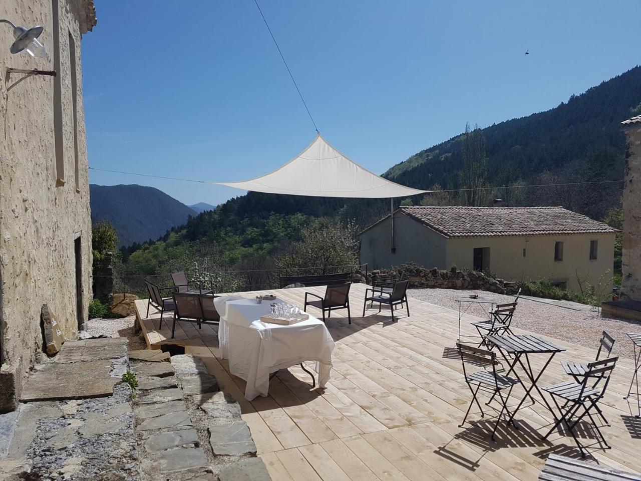 Bed and Breakfast Domaine Des Massols Marsat Экстерьер фото