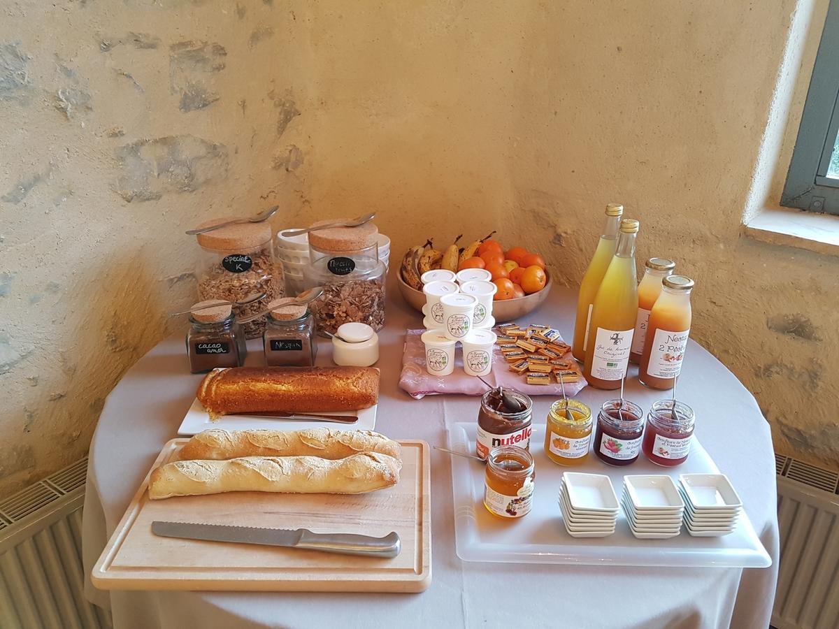 Bed and Breakfast Domaine Des Massols Marsat Экстерьер фото